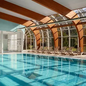 4* מלון Sanssouci